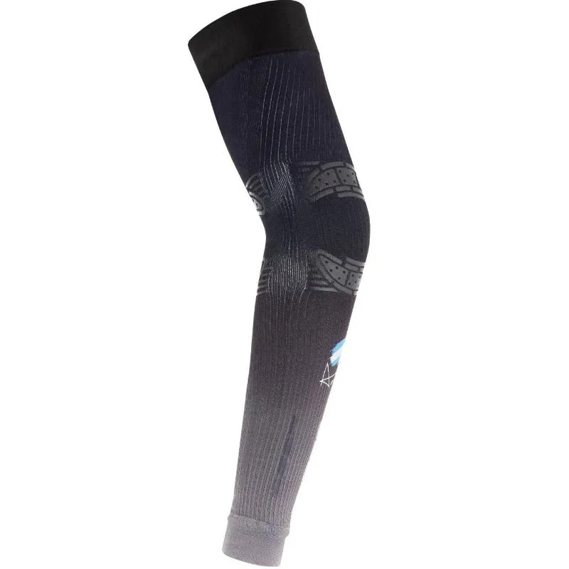 Floky Agustín Tapia No Strain arm sleeves