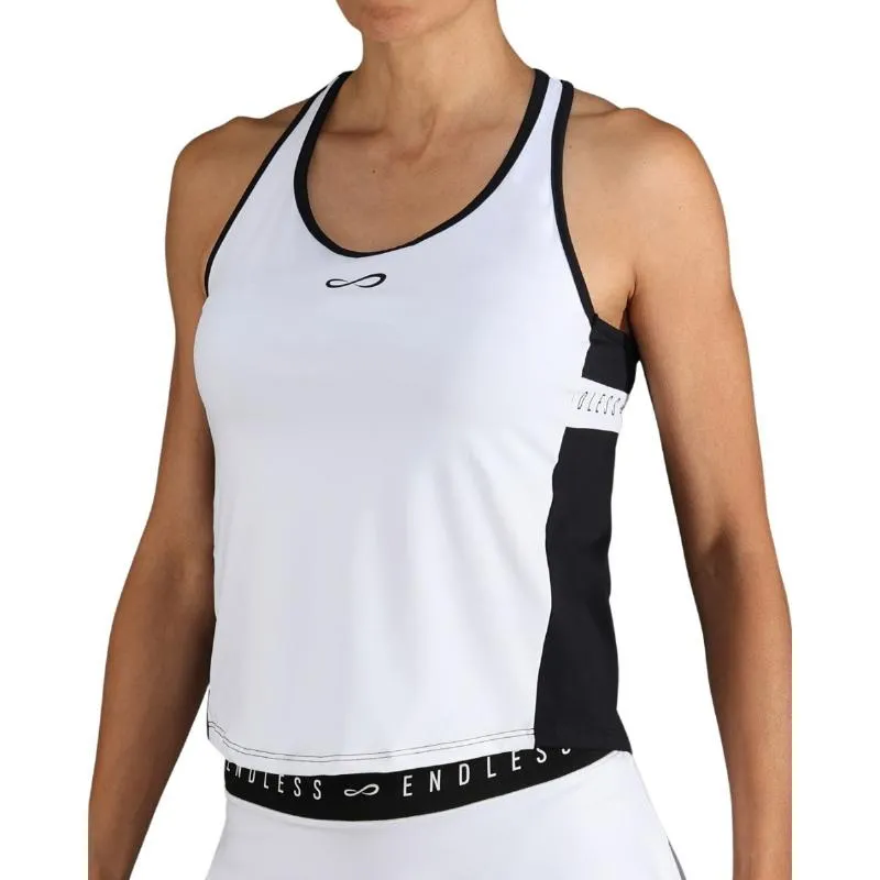 Camiseta Preta Branca Endless Allure