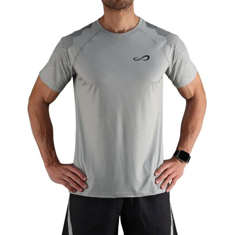 Camiseta cinza hexágono Infinita e Combativa