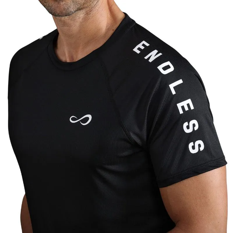 Camiseta preta icônica Endless Feisty