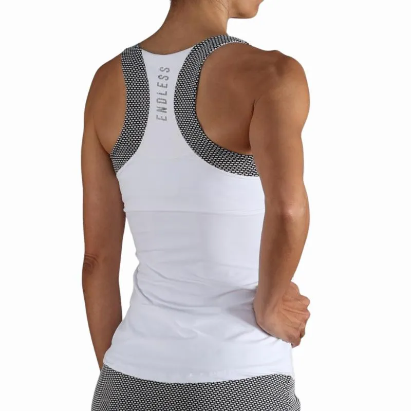 Camiseta Branca Endless Race