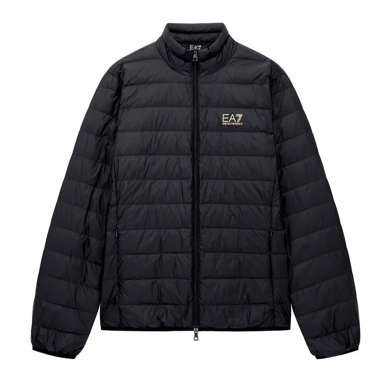 Chaqueta Armani EA7 Core Identity Negro Dorado