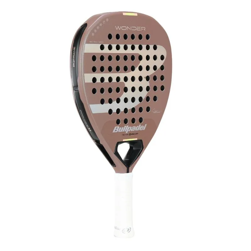 Raquete Bullpadel Claudia Fernandez Wonder 2026