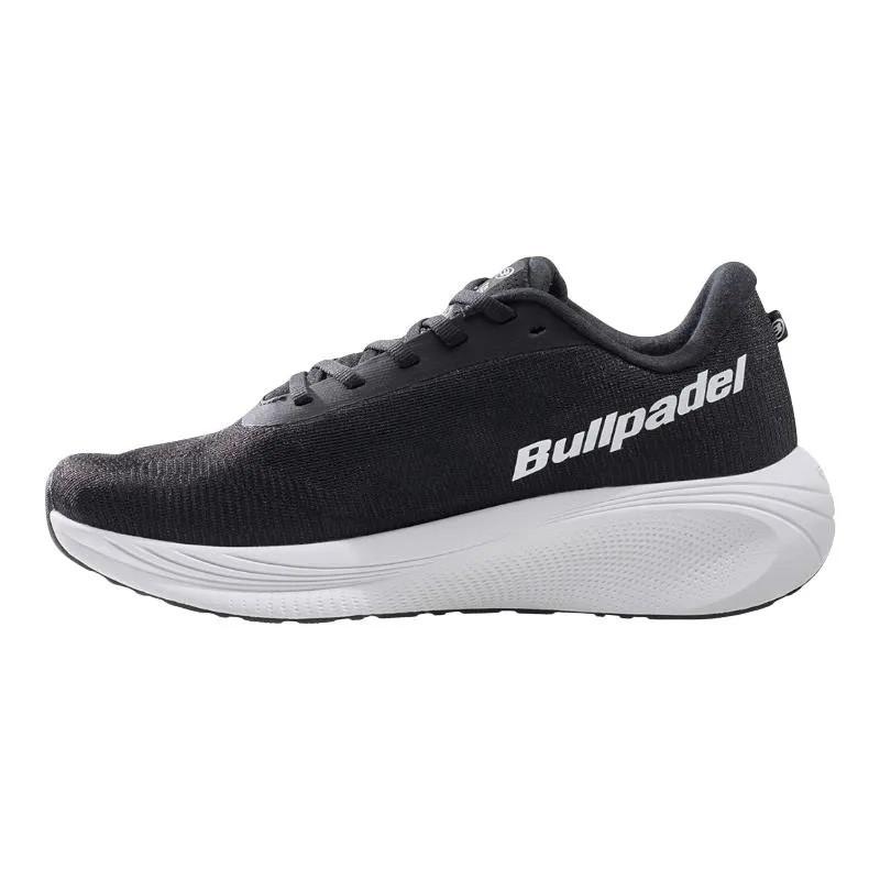 Tênis pretos Bullpadel Move Pro 26V
